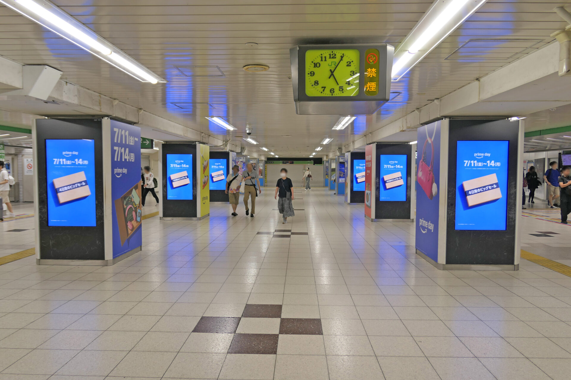 JR東日本_池袋中央通路デジタルシートセット