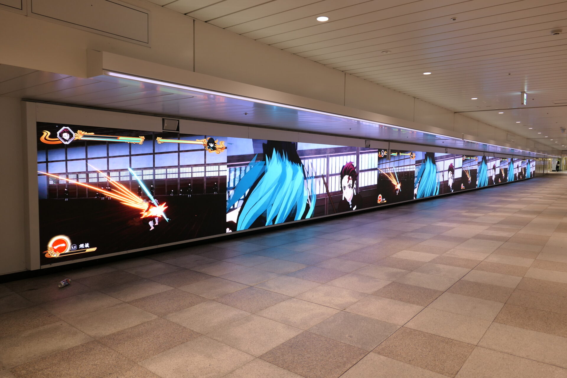 JR東日本_新宿ウォール456