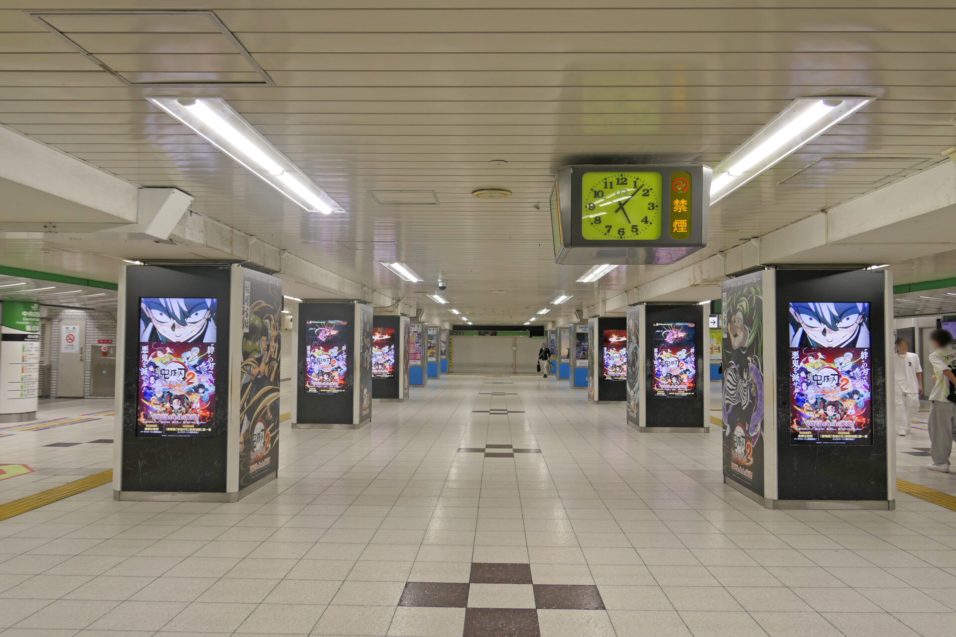 JR東日本_池袋中央通路デジタルシートセット