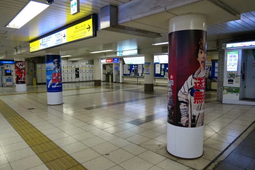 JR池袋中央通路アドピラー