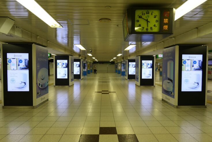 JR東日本 池袋中央通路デジタルシートセット