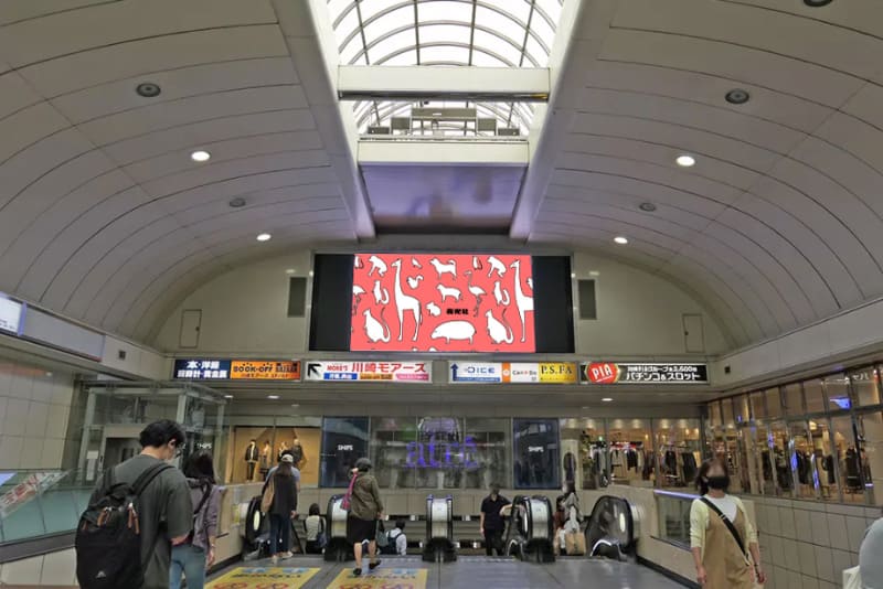 中央南改札・中央北改札エリア