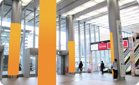 JR東海 新横浜駅 交通広場SPメディア／エリアジャック