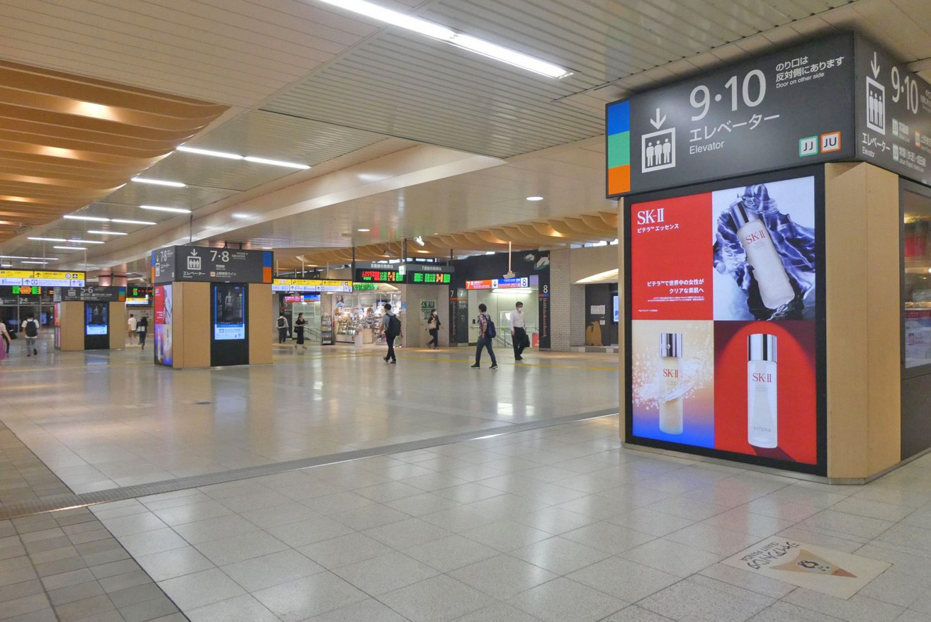 JR上野公園口電照シート