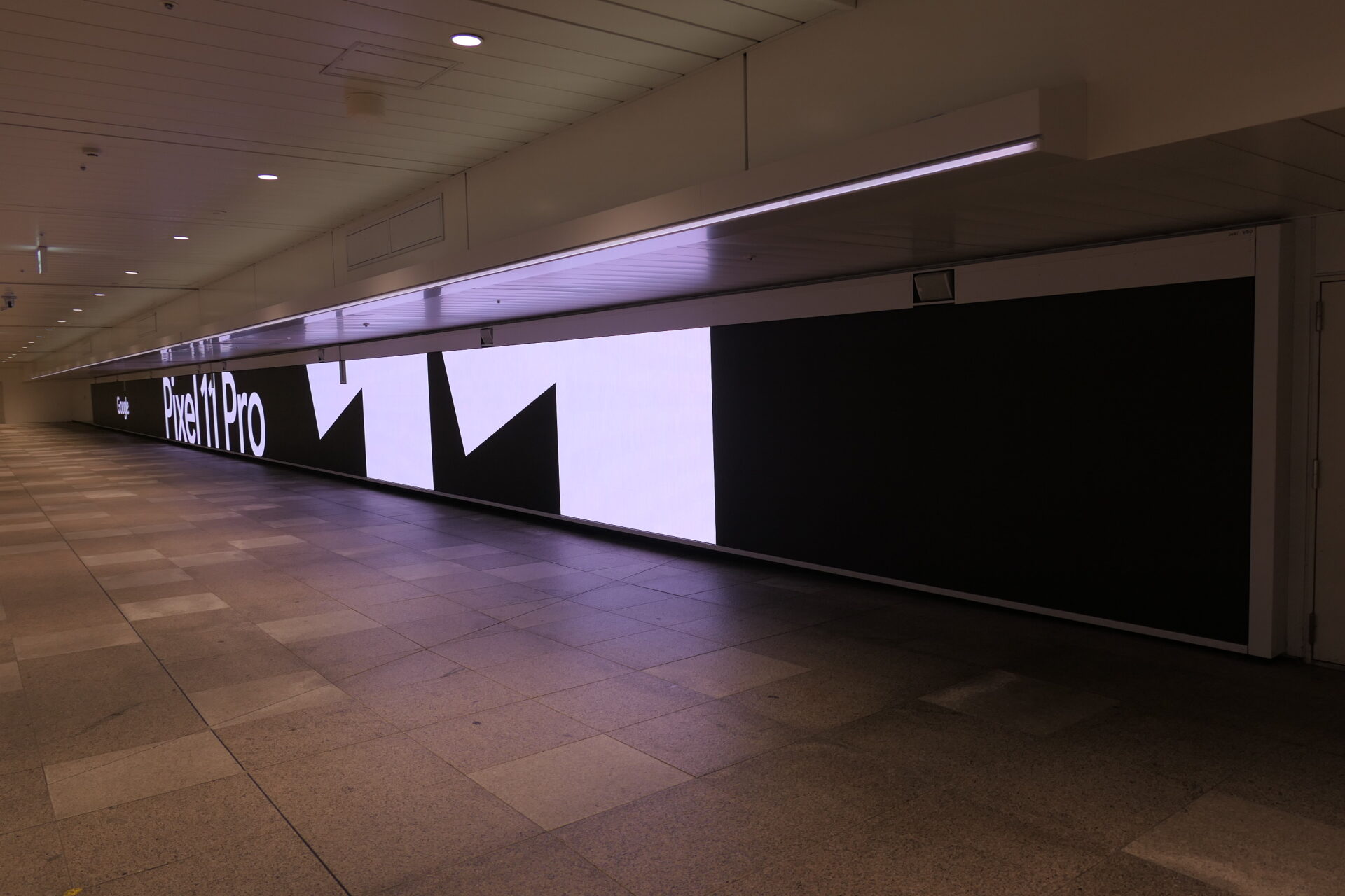 JR東日本新宿ウォール456