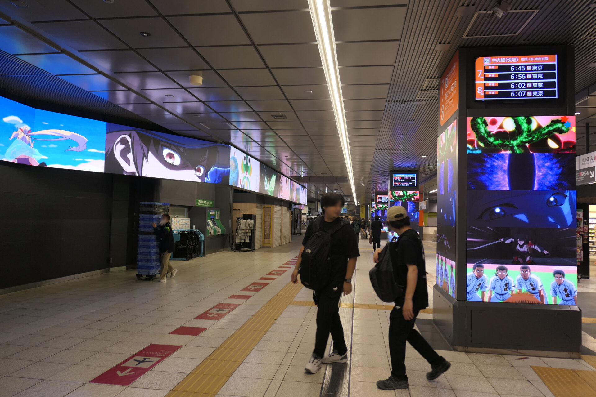JR東日本新宿駅BBB