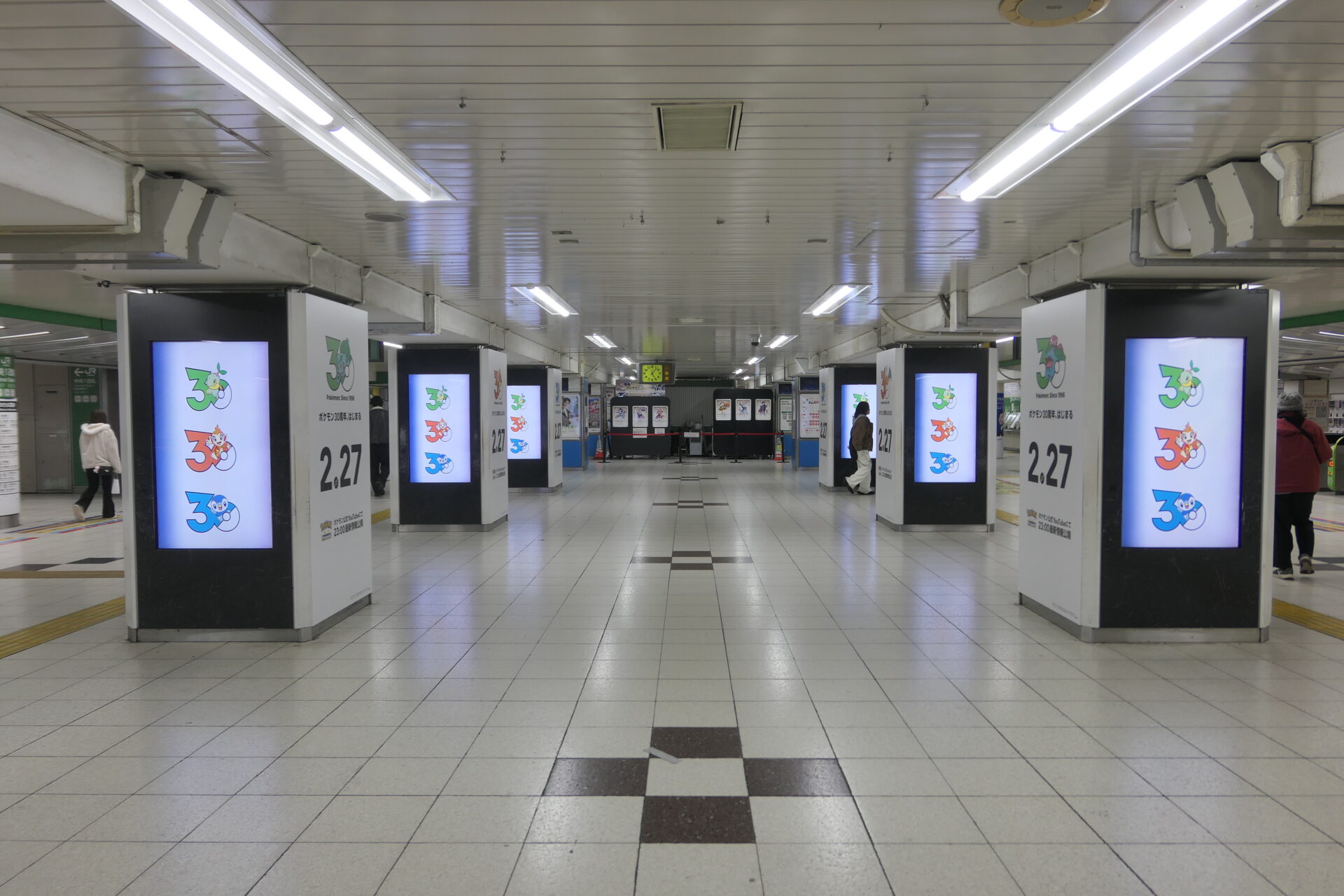 JR東日本池袋中央通路デジタルシートセット